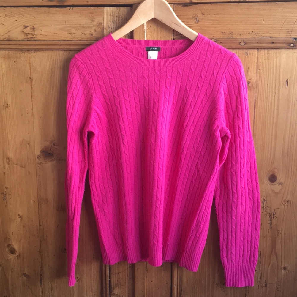 Gently worn cable knit JCrew sweater size M